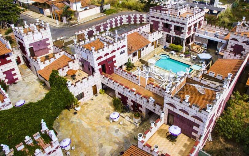 Pousada Al Castello Di Giulietta E Romeo Pirenópolis Exterior foto
