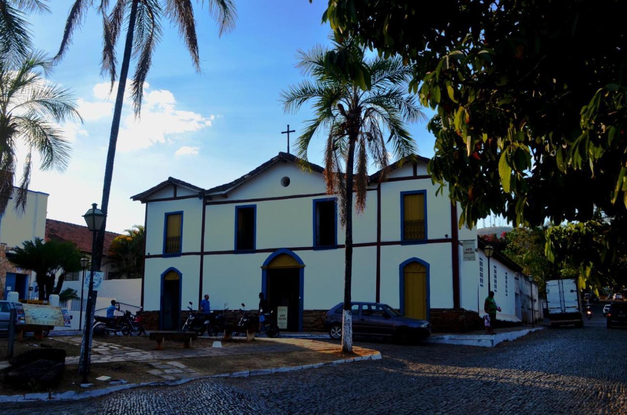 Pousada Al Castello Di Giulietta E Romeo Pirenópolis Exterior foto